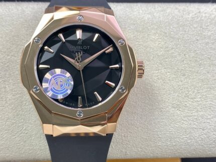 Hublot Classic Fusion ORLINSKI (Rose Gold black Fushion)